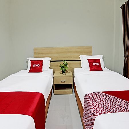 Oyo 91617 Hotel Mutiara Lombok Zewnętrze zdjęcie