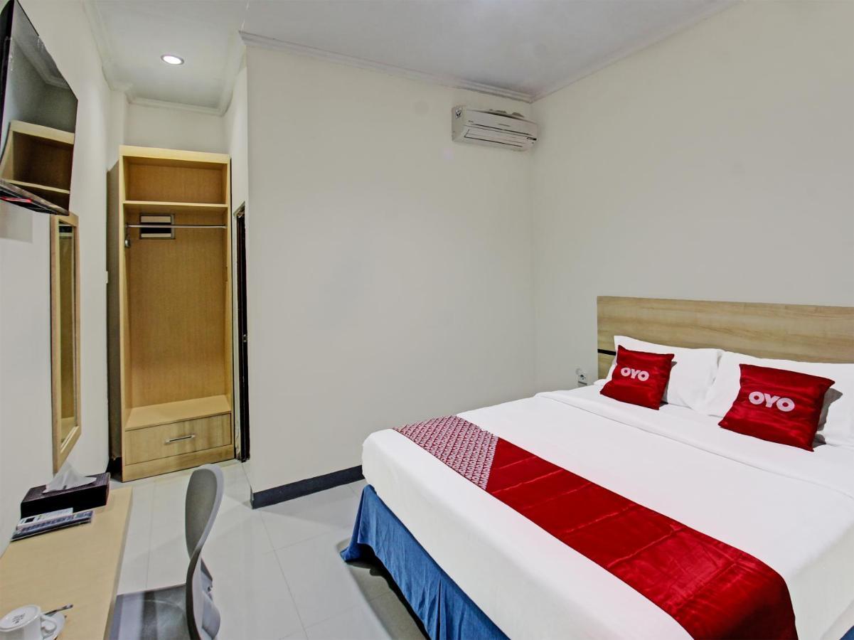 Oyo 91617 Hotel Mutiara Lombok Zewnętrze zdjęcie