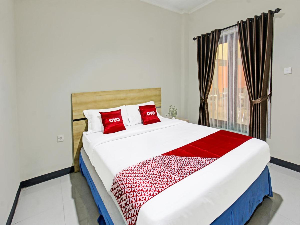 Oyo 91617 Hotel Mutiara Lombok Zewnętrze zdjęcie