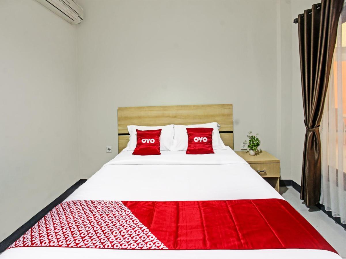 Oyo 91617 Hotel Mutiara Lombok Zewnętrze zdjęcie