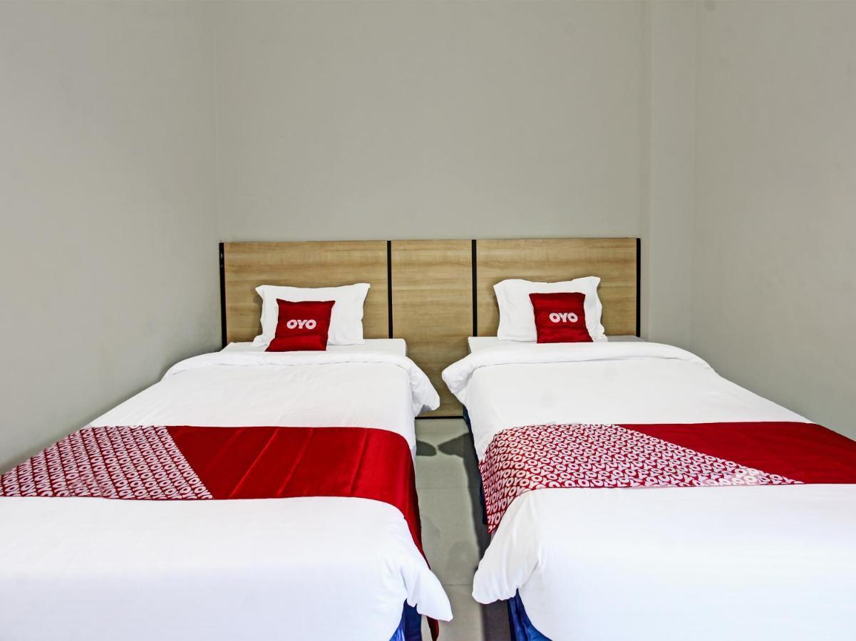 Oyo 91617 Hotel Mutiara Lombok Zewnętrze zdjęcie