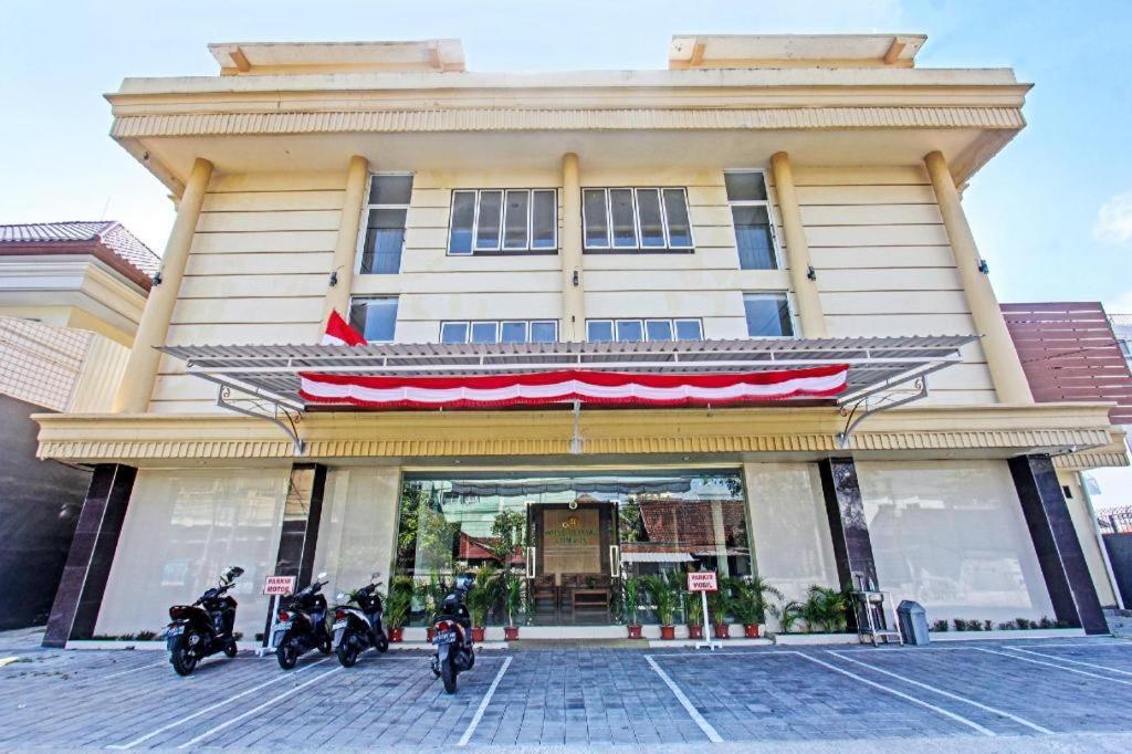 Oyo 91617 Hotel Mutiara Lombok Zewnętrze zdjęcie